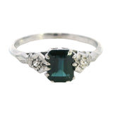 ELEGANT 18CT WHITE GOLD 3 STONE SAPPHIRE & DIAMOND RING