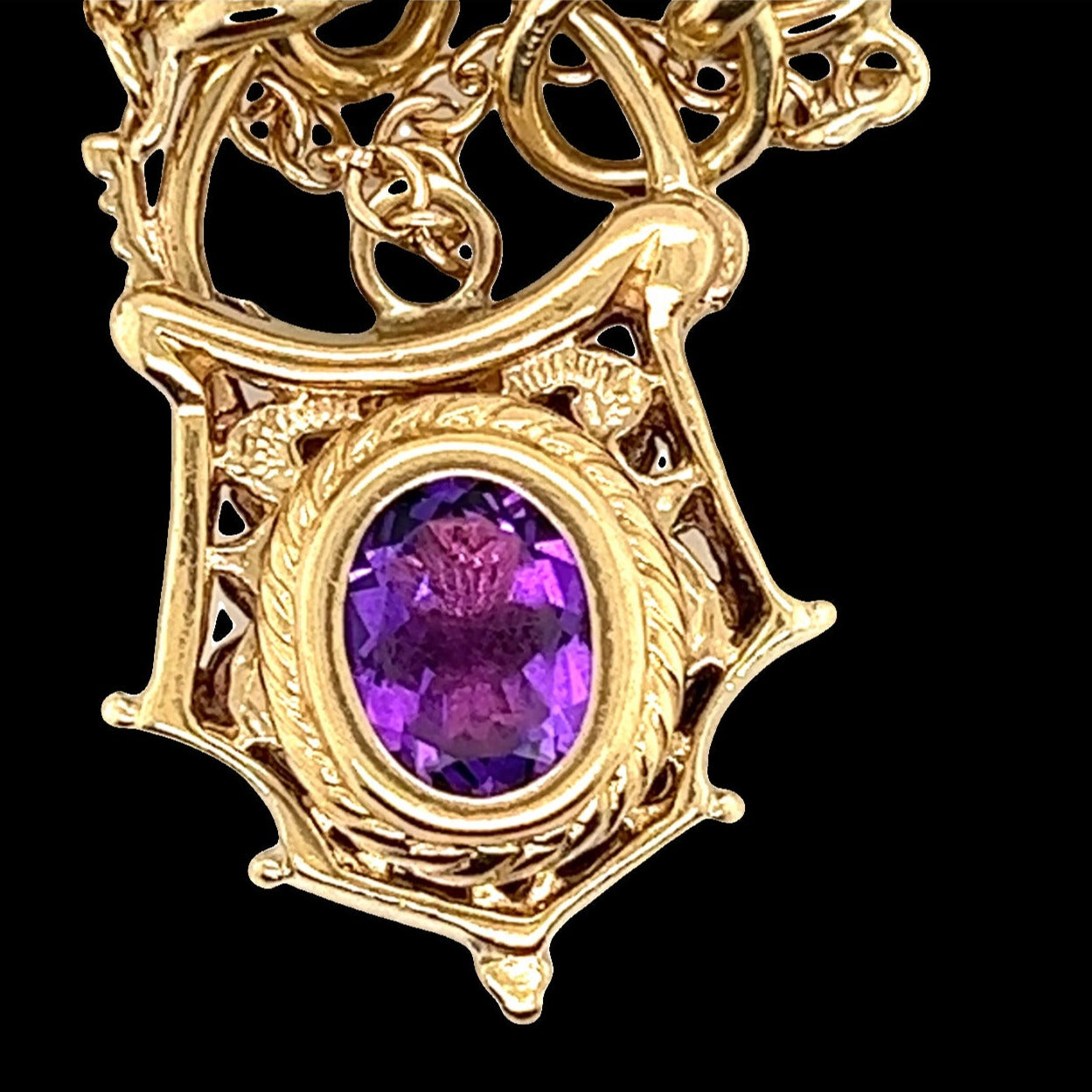 Yellow Gold Curb Link Bracelet with Amethyst Filigree Padlock