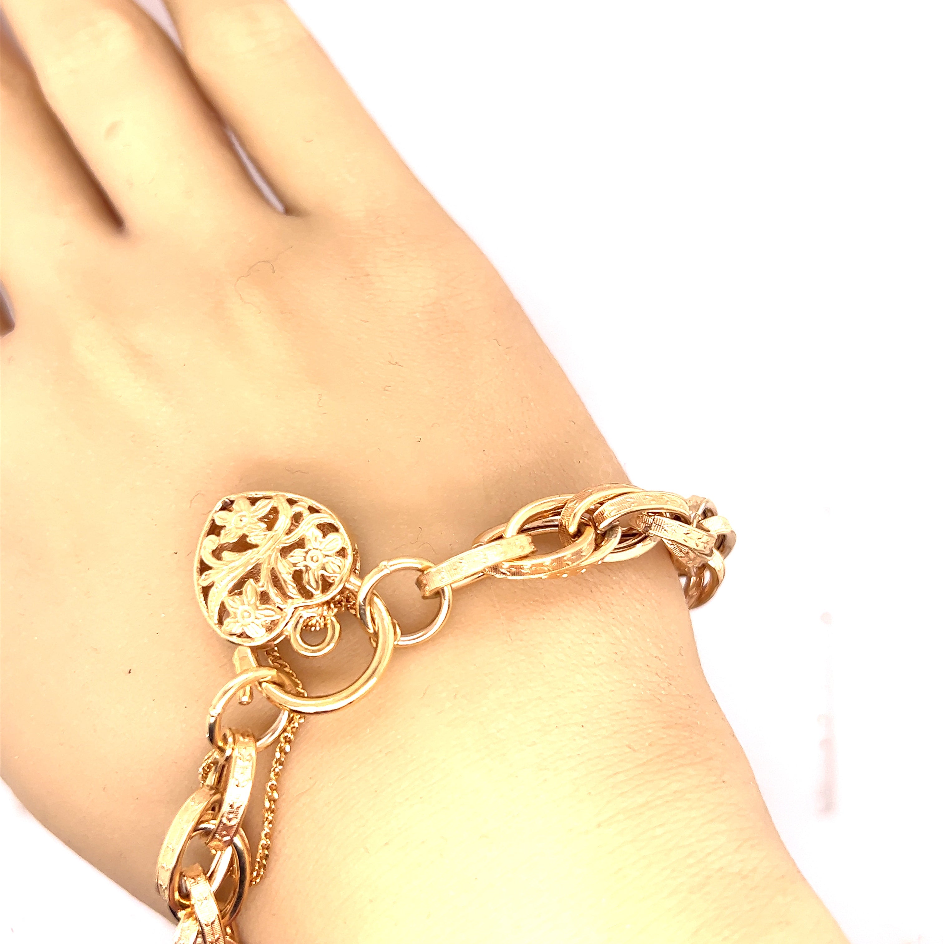 Yellow Gold Bracelet with Engraved links & Floral Padlock Clasp