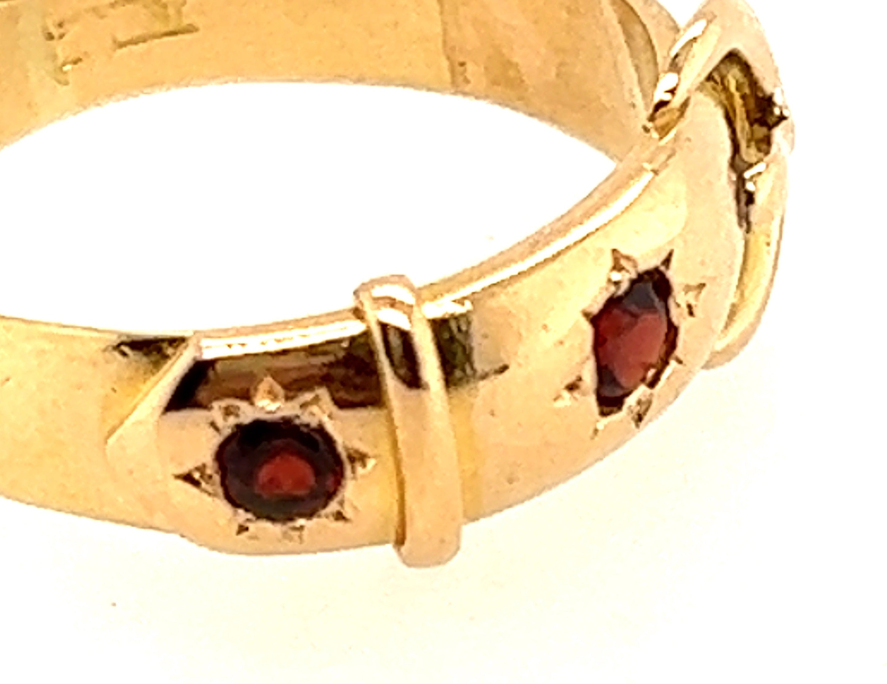 Antique 18ct Yellow Gold & Garnet Buckle Handmade Ring Birmingham Circa 1879