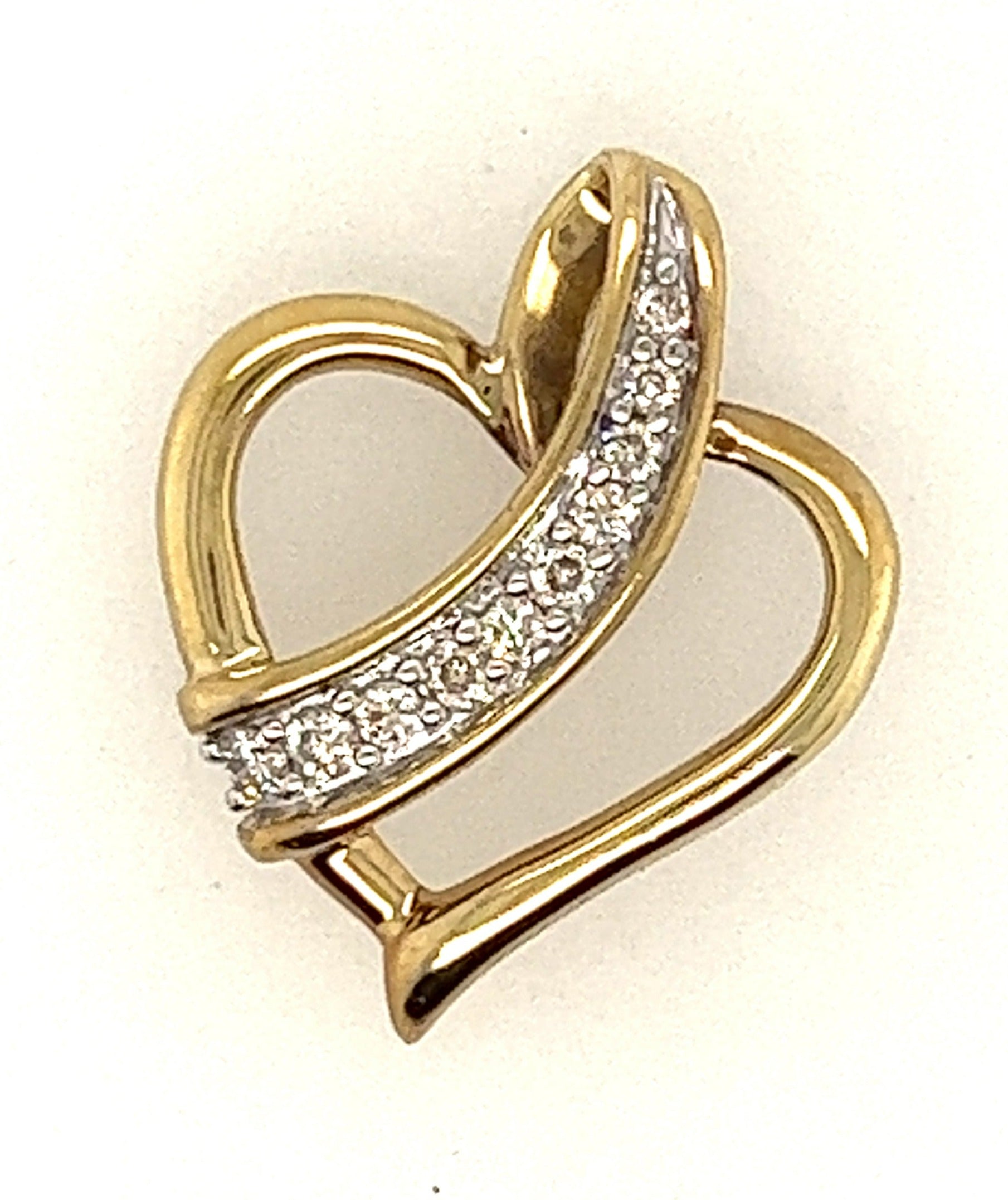 9ct Yellow Gold & Diamond Heart Pendant