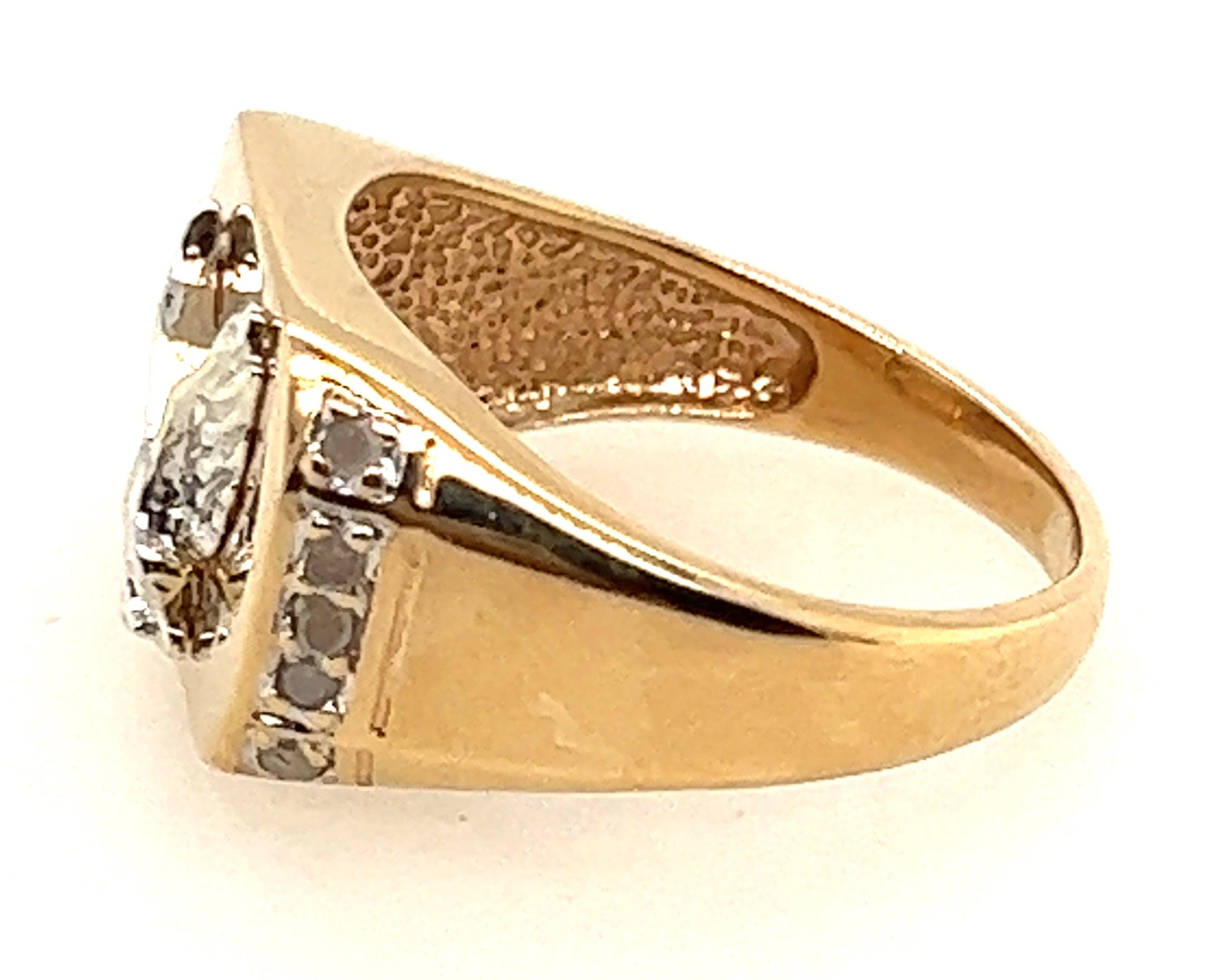 Diamond & 9ct Yellow Gold Ring with 9ct White Gold Eagle