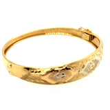 Elegant 18ct Yellow Gold Engraved Hinged Bangle – A Timeless Investment in Luxury
