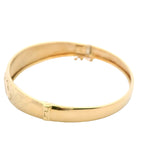 Elegant 18ct Yellow Gold Engraved Hinged Bangle – A Timeless Investment in Luxury