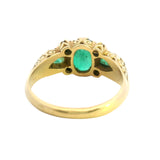 ELEGANT 18CT YELLOW GOLD 7 STONE EMERALD & DIAMOND RING