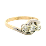 EXQUISITE 18CT YELLOW & WHITE GOLD 3 STONE DIAMOND RING