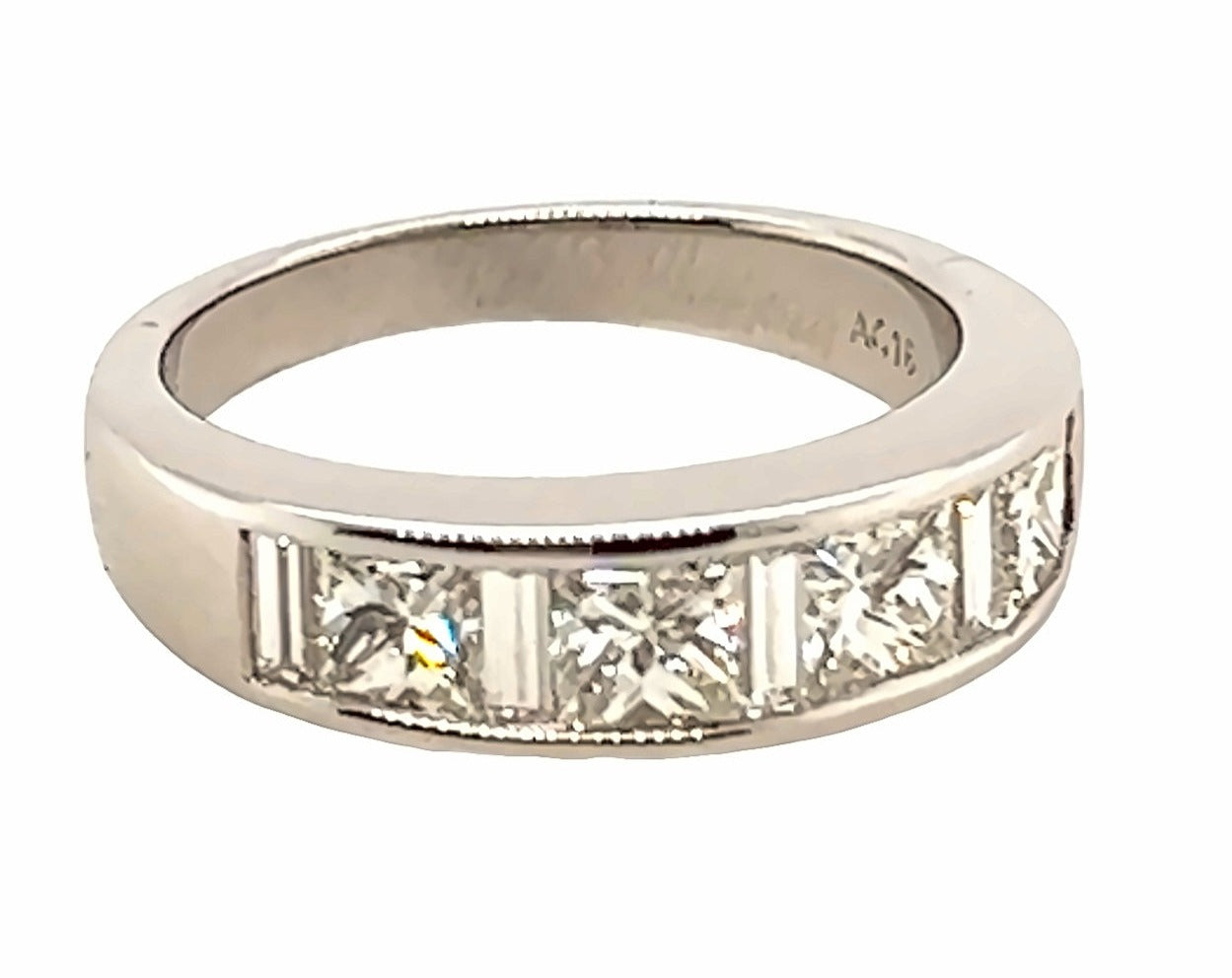 White Gold & Baguette Cut Diamond Ring