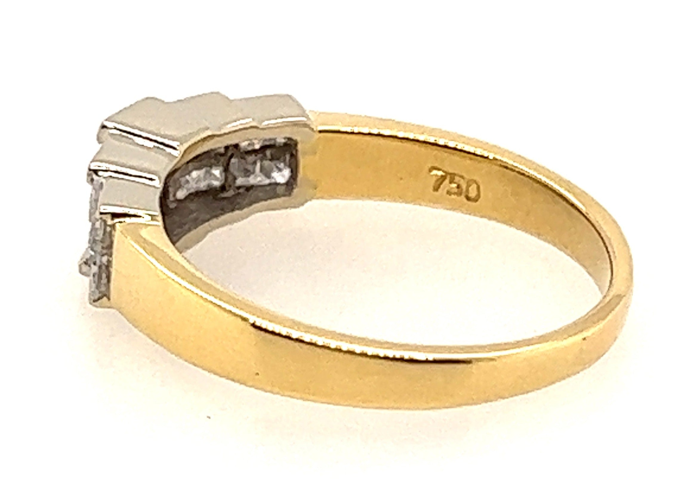 20 Stone Diamond Ring