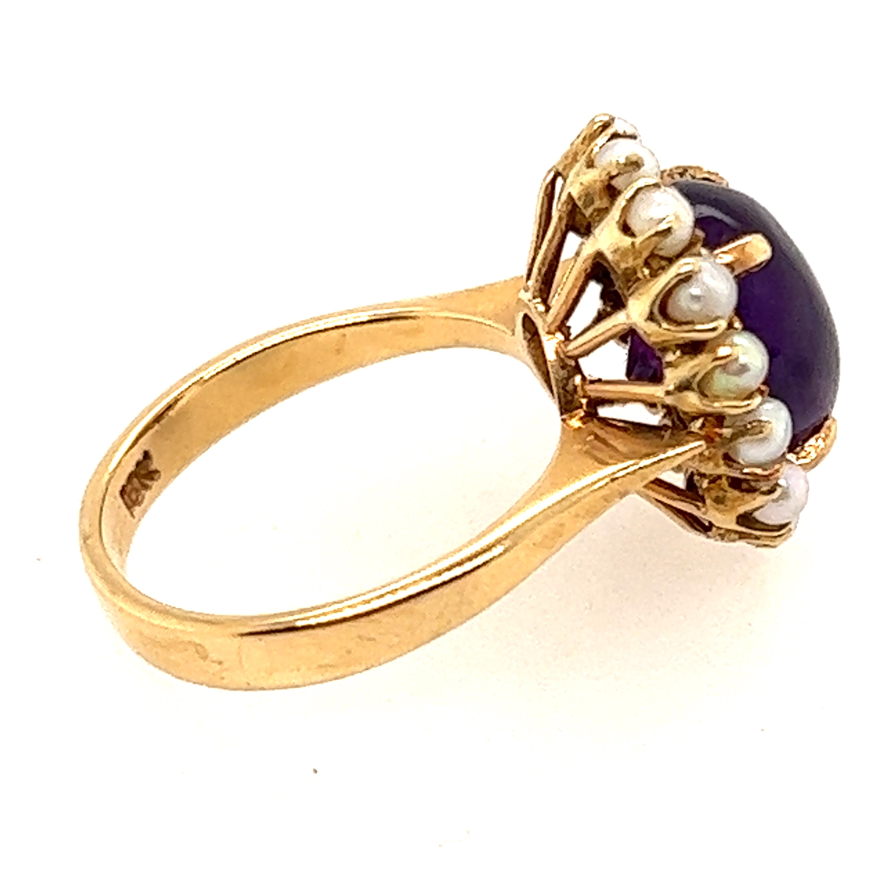 Amethyst & Cultured Pearl Cluster Ring set in 18ct Yellow Gold