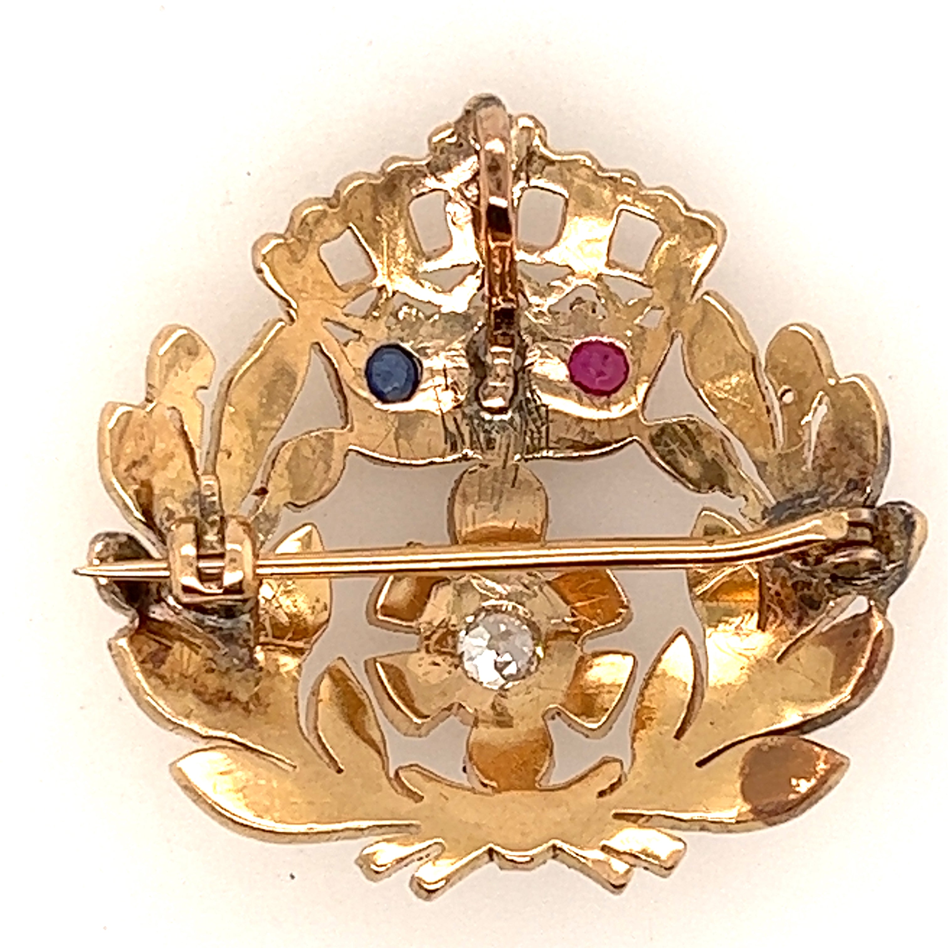 18ct Yellow Gold Sapphire, Ruby and Diamond Brooch/Pendant.